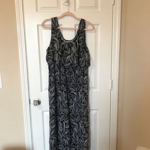 PlusBlack & White Palm Dress